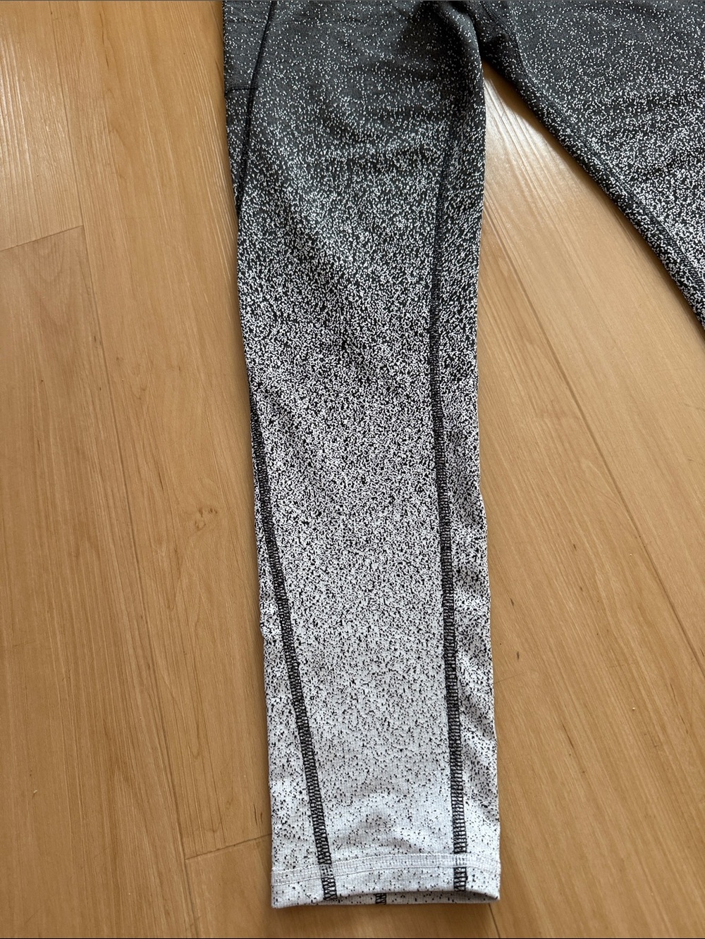 C9 BY CHAMPION ATHLETIC WORKOUT LEGGINGS SPECKLED OMBRÉ DESIGN SIDE POCKETS LG - Picture 5 of 14
